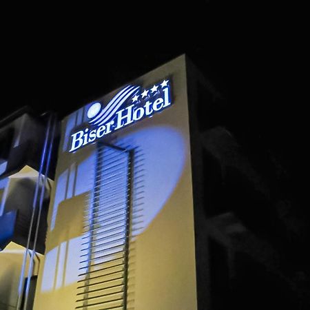 Biser Hotel Derventa Exterior photo