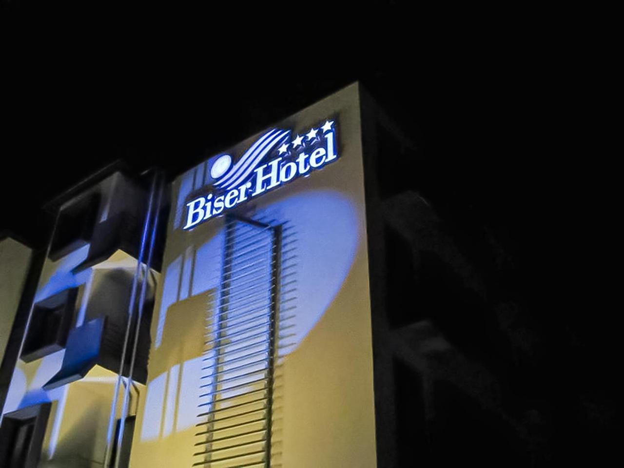 Biser Hotel Derventa Exterior photo
